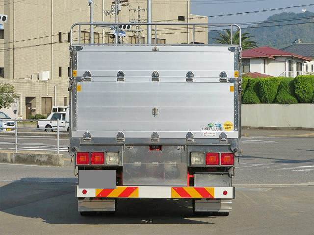 三菱ふそうファイターアルミブロック増トン（6t・8t）[写真07]