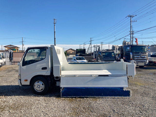 日野デュトロダンプ小型（2t・3t）[写真05]