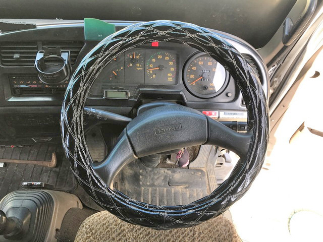 いすゞフォワードクレーン5段中型（4t）[写真18]