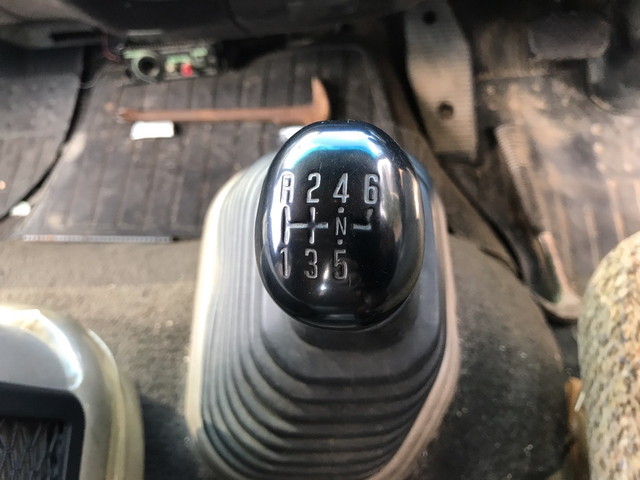 いすゞフォワードクレーン5段中型（4t）[写真19]