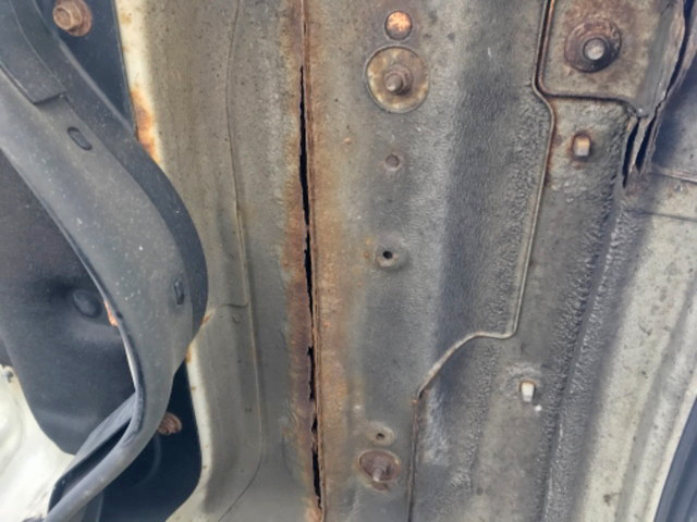 三菱ふそうキャンター冷凍車（冷蔵車）小型（2t・3t）[写真18]