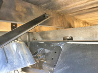 日野レンジャーユニック4段中型（4t）[写真23]