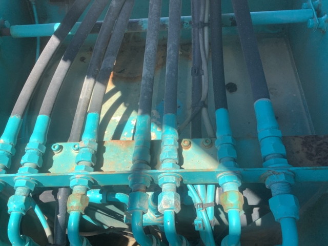 いすゞエルフ高所作業車小型（2t・3t）[写真14]