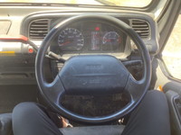 いすゞエルフ高所作業車小型（2t・3t）[写真32]