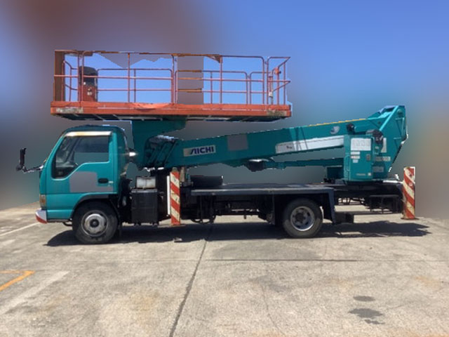 いすゞエルフ高所作業車小型（2t・3t）[写真04]