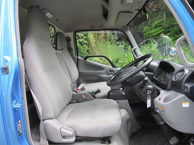 日野デュトロクレーン4段小型（2t・3t）[写真10]