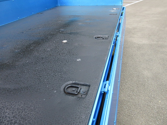 日野デュトロクレーン4段小型（2t・3t）[写真22]