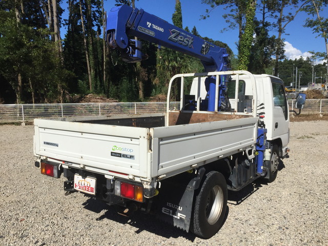 いすゞエルフクレーン3段小型（2t・3t）[写真02]