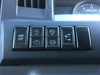 いすゞエルフクレーン3段小型（2t・3t）[写真36]