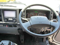 いすゞフォワード平ボディ増トン（6t・8t）[写真09]