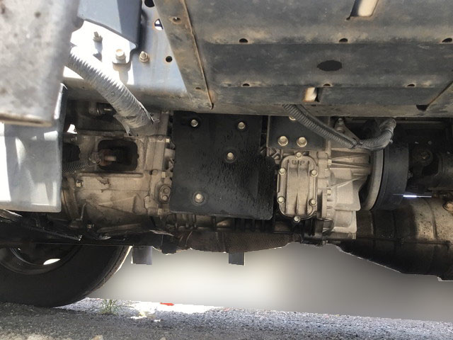 いすゞエルフ冷凍車（冷蔵車）小型（2t・3t）[写真13]