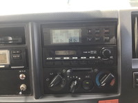 いすゞエルフ冷凍車（冷蔵車）小型（2t・3t）[写真18]