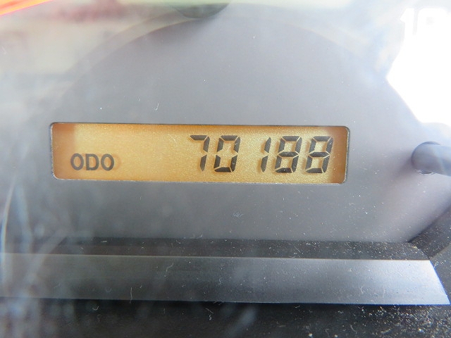 いすゞエルフ高所作業車小型（2t・3t）[写真11]