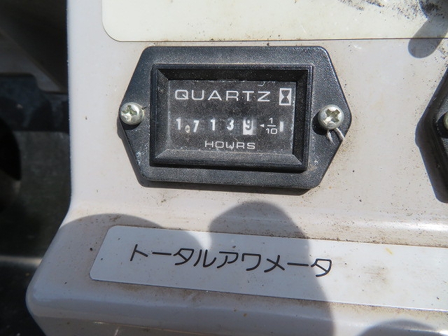 いすゞエルフ高所作業車小型（2t・3t）[写真31]