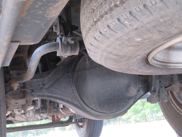 いすゞエルフ高所作業車小型（2t・3t）[写真40]