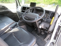 いすゞエルフ高所作業車小型（2t・3t）[写真08]