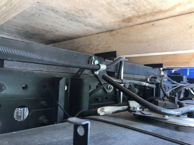 三菱ふそうキャンタークレーン4段小型（2t・3t）[写真19]