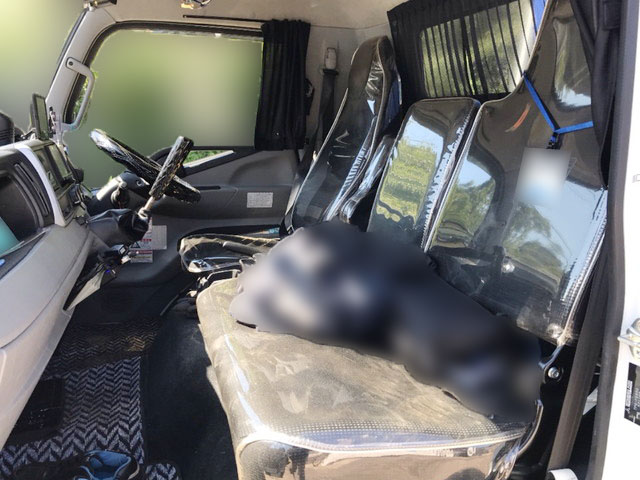 三菱ふそうキャンタークレーン4段小型（2t・3t）[写真28]