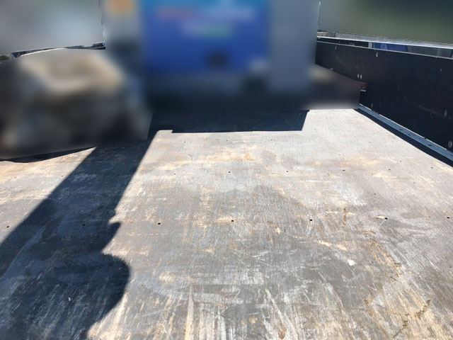 三菱ふそうキャンタークレーン4段小型（2t・3t）[写真09]