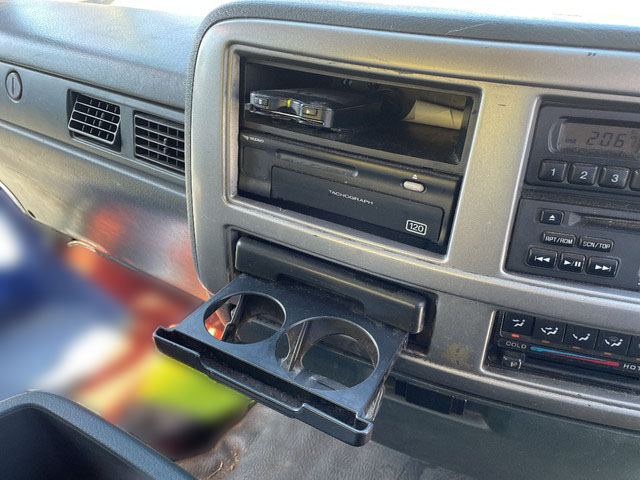 UDトラックスコンドルパッカー車（塵芥車）中型（4t）[写真34]