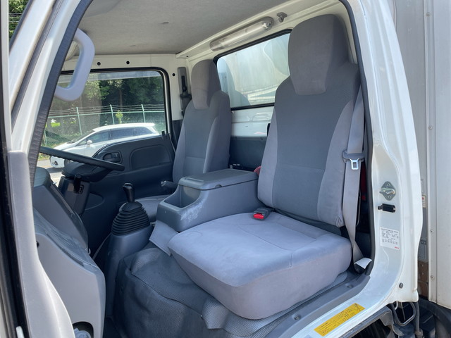 いすゞエルフ冷凍車（冷蔵車）小型（2t・3t）[写真30]