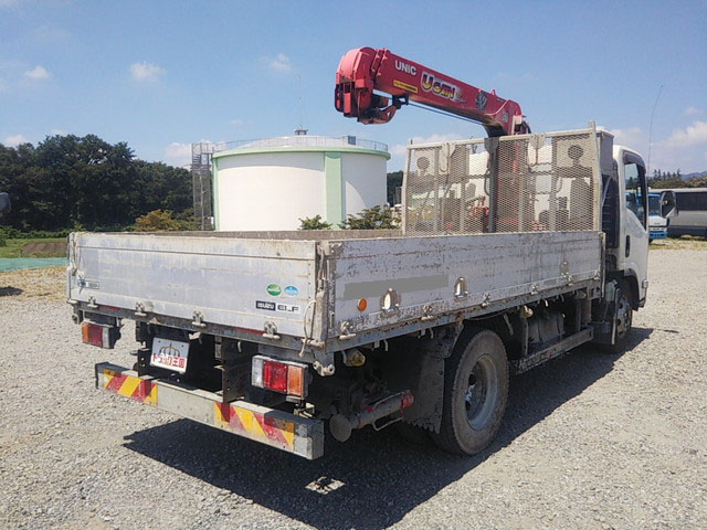 いすゞエルフユニック3段小型（2t・3t）[写真02]