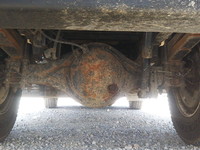 いすゞエルフユニック3段小型（2t・3t）[写真24]