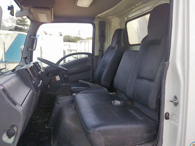 いすゞエルフユニック3段小型（2t・3t）[写真29]