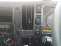 いすゞエルフユニック3段小型（2t・3t）[写真37]