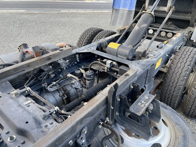 いすゞエルフダンプ小型（2t・3t）[写真17]