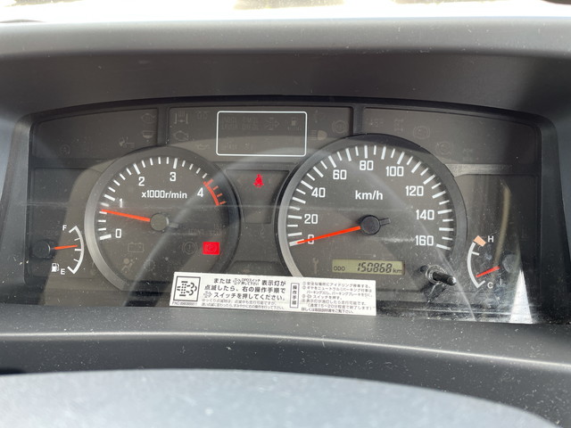 いすゞエルフアルミバン小型（2t・3t）[写真33]