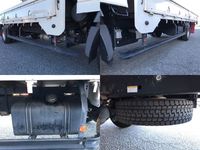 日野レンジャー平ボディ中型（4t）[写真14]