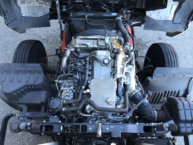 日野レンジャー平ボディ中型（4t）[写真19]