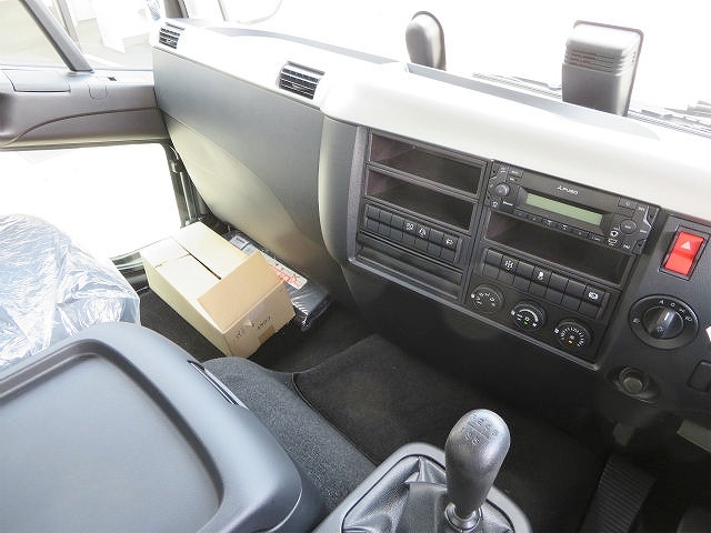 三菱ふそうファイター深ダンプ（土砂禁ダンプ）中型（4t）[写真13]