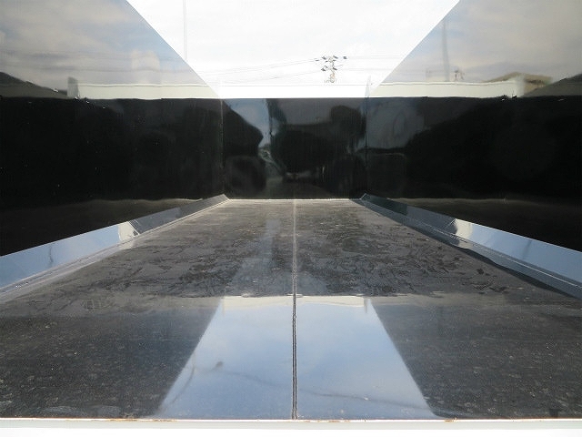 三菱ふそうファイター深ダンプ（土砂禁ダンプ）中型（4t）[写真23]