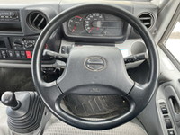 日野デュトロ平ボディ小型（2t・3t）[写真31]