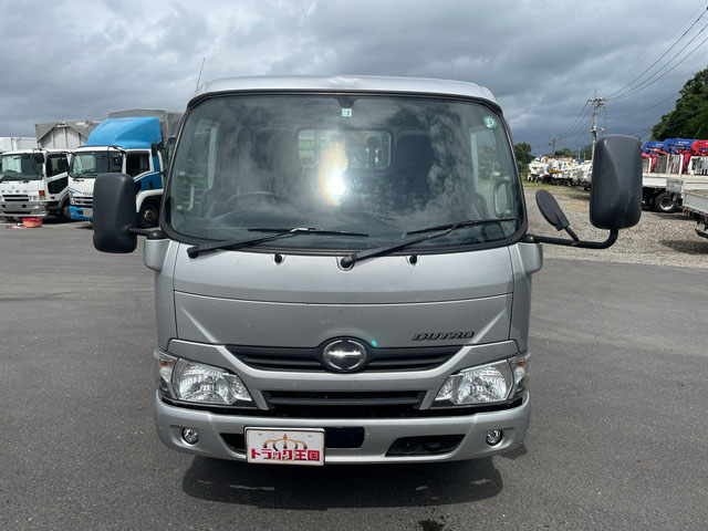 日野デュトロ平ボディ小型（2t・3t）[写真06]