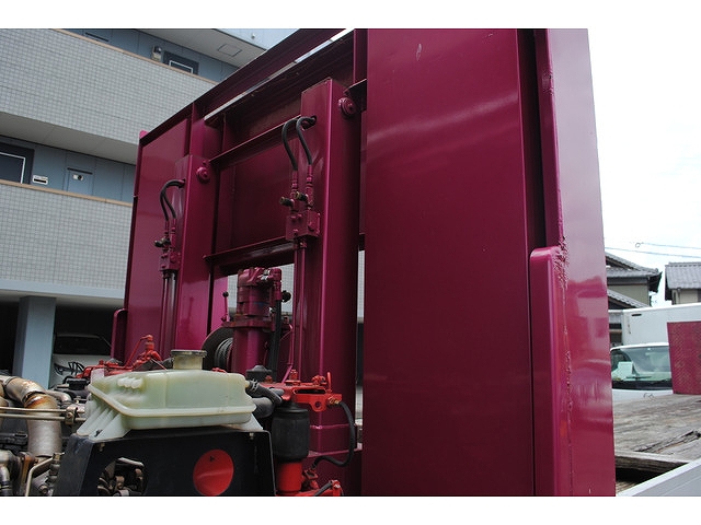 三菱ふそうスーパーグレートセーフティローダー大型（10t）[写真15]