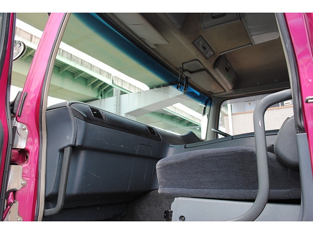 三菱ふそうスーパーグレートセーフティローダー大型（10t）[写真28]