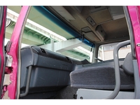 三菱ふそうスーパーグレートセーフティローダー大型（10t）[写真28]