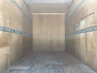 三菱ふそうキャンターアルミバン小型（2t・3t）[写真10]