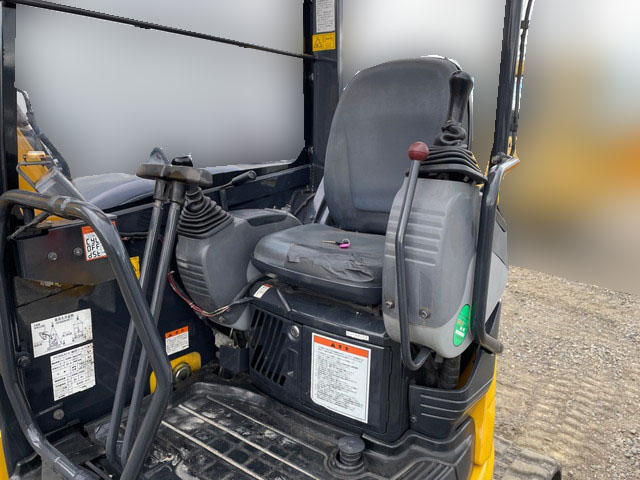 コマツミニユンボ（ミニバックホー）[写真12]