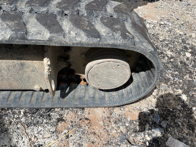 コマツミニユンボ（ミニバックホー）[写真23]