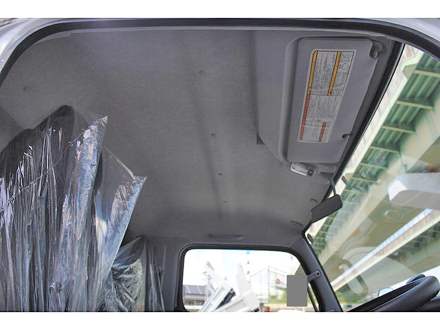 三菱ふそうキャンターセルフクレーン4段小型（2t・3t）[写真34]