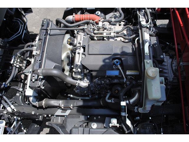 三菱ふそうキャンターセルフクレーン4段小型（2t・3t）[写真39]