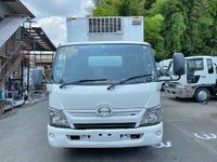 日野デュトロ冷凍車（冷蔵車）小型（2t・3t）[写真04]