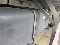 いすゞフォワードアルミウイング中型（4t）[写真12]