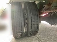 いすゞフォワードアルミウイング中型（4t）[写真12]