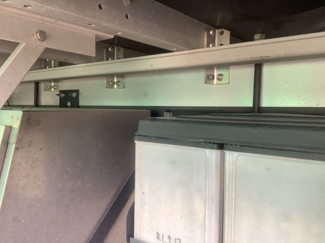 いすゞフォワードアルミウイング中型（4t）[写真14]