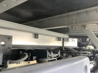 いすゞフォワードアルミウイング中型（4t）[写真15]